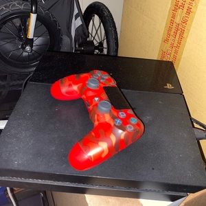 Ps4 Runs great Games & controller included